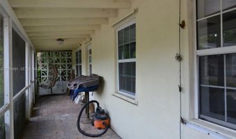 18220 Elmwood Dr, Alva, FL 33920