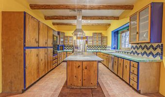 32 CIELO DORADO Dr, Anthony, NM 88021