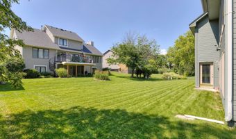 718 NE Brook Haven Dr, Ankeny, IA 50021