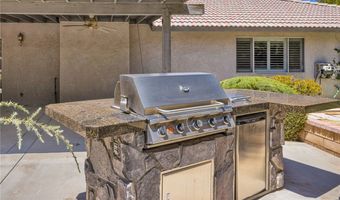 13331 Waco Dr, Apple Valley, CA 92308