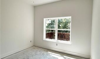 8 Stanton Cir, Bella Vista, AR 72714