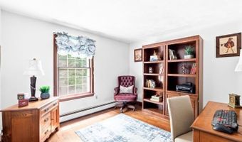 165 Stone Dam Rd, Glocester, RI 02857