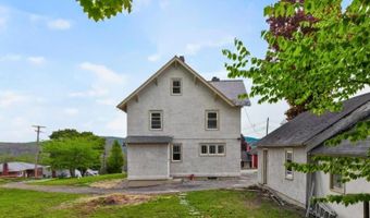 25 Prospect Ave, Andover, NJ 07821