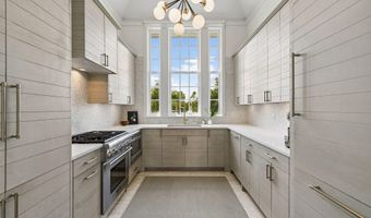 122 N Somerset St, Alys Beach, FL 32461
