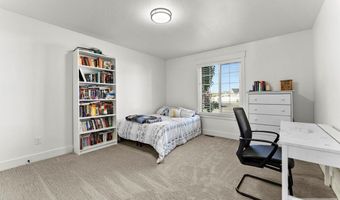 4736 S Thunder Dr, Ammon, ID 83406