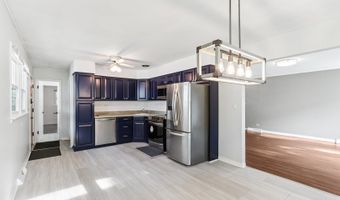 1334 S Dunton Ave, Arlington Heights, IL 60005