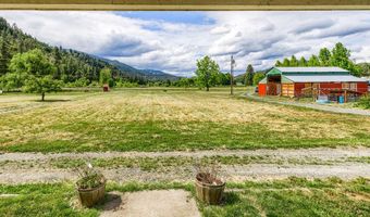 4997 Rogue River Hwy, Gold Hill, OR 97525