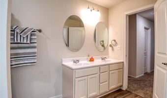 1126 Champion Way, Ardmore, OK 73401