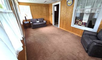 1857 Walnut Dr, Ashtabula, OH 44004