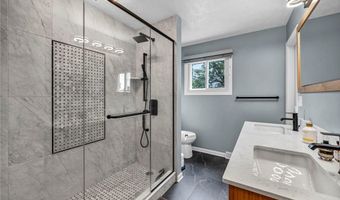 3419 STURBRIDGE Ln, Brunswick, OH 44212
