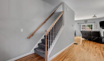 29 Covey Rd 21, Burlington, CT 06013