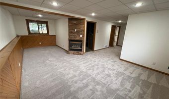 408 4th St NW, Avon, MN 56310