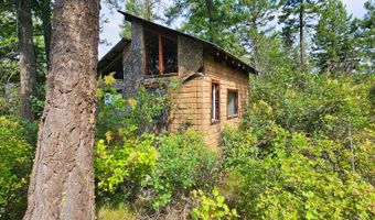 1754 Giles Connection Rd, Bonners Ferry, ID 83805