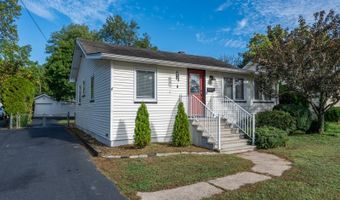 30 S Valley Rd, Bayonne, NJ 07035