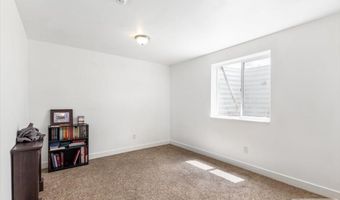 967 Clara Ct, Ammon, ID 83406