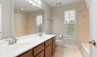 25792 RACING SUN Dr, Aldie, VA 20105