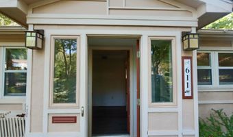 611 Robin Rd, Ann Arbor, MI 48103