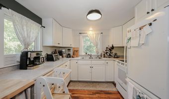 47 Pepperell Rd, Brookline, NH 03033