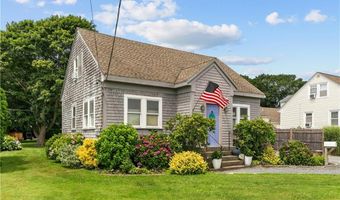 129 Bliss Mine Rd, Newport, RI 02840
