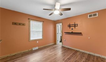 104 W Oak St, Archie, MO 64725
