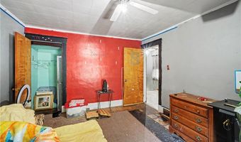 912 Franklin Ave, Aliquippa, PA 15001