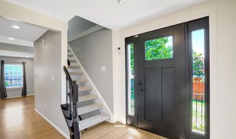 6063 HYDRANGEA Dr, Alexandria, VA 22310