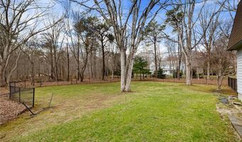 4 Intrepid Ln, Jamestown, RI 02835