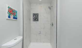 1005 N MOUNT St, Baltimore, MD 21217