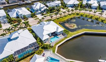 614 Pinckney Dr, Apollo Beach, FL 33572