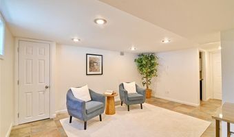 6208 Bixby Ave, Affton, MO 63123