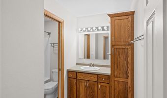 968 Abbygail Dr, Alexandria, MN 56308