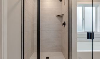 755 NW 29th St, Battle Ground, WA 98604