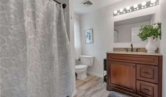 6 Fleuette Dr, Bellingham, MA 02019