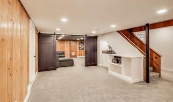 3100 N GLEBE Rd, Arlington, VA 22207
