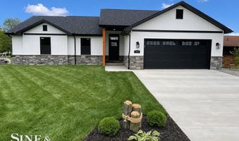 144 Channelsyde Dr, Algonac, MI 48001