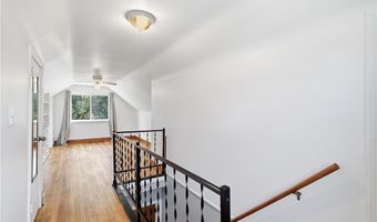 2536 Albrecht Ave, Akron, OH 44312