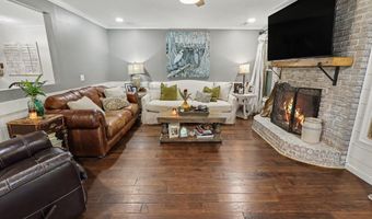 1404 Bains St, Albertville, AL 35950