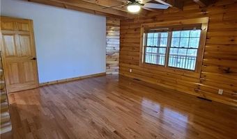 917 Tarkiln Rd, Burrillville, RI 02830