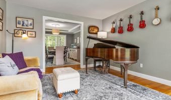 45 Eleanors Way, Brentwood, NH 03833