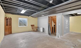 2066 Friar Tuck Cir, Adrian, MI 49221