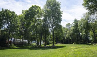 5 Avery Shrs, Coventry, CT 06238