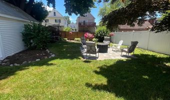 85 Glendale Ave, Bridgeport, CT 06606