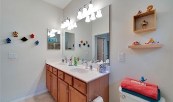 428 SENECA FALLS Dr, Apollo Beach, FL 33572