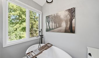 13476 Granada Ave, Apple Valley, MN 55124