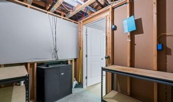 38 Harvest Hill Ln 38, Auburn, ME 04210