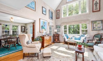 4323 Main St, Barnstable, MA 02630