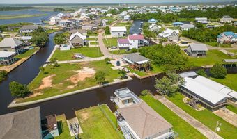 5076 Utah St, Bay St. Louis, MS 39520