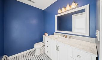 225 Bethmour Rd, Bethany, CT 06524