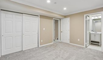 9803 TIFFANY HILL Ct #63, Bethesda, MD 20814