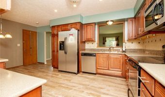 2505 Vollmer Dr, Austintown, OH 44511